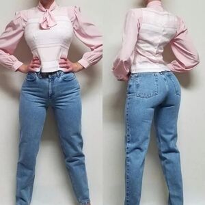 Vintage Jones New York Stone Wash Ribcage High Rise Light Wash Tapered Mom Jeans
